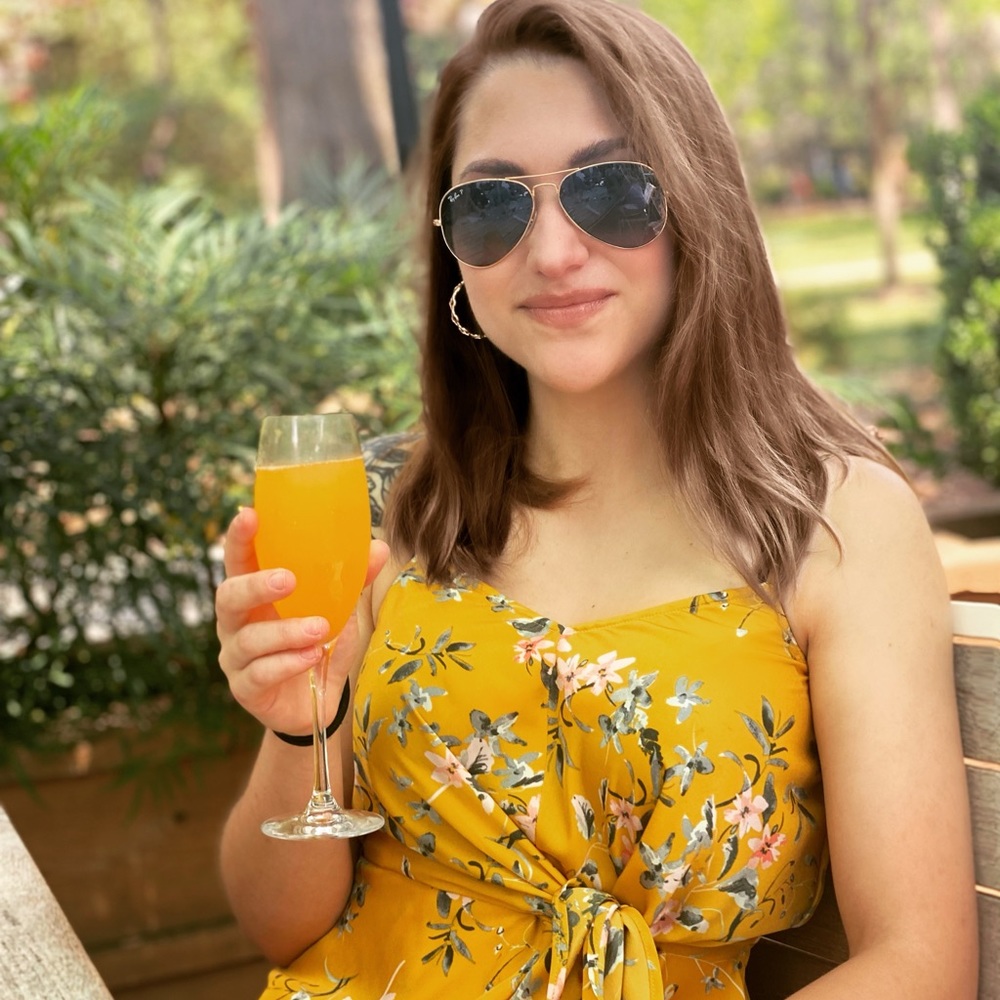 Meet your Posher, Ana